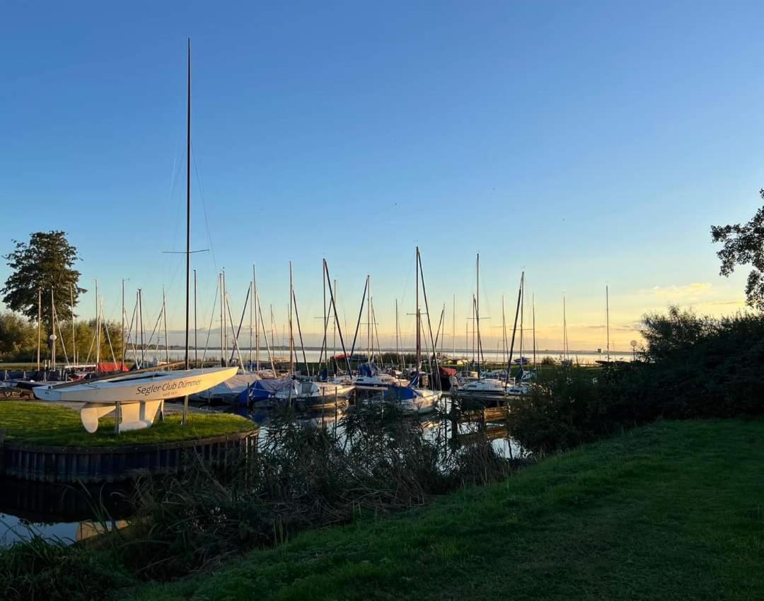 Seeliebe, 300 Meter Zum Wasser, Mit Terrasse Und Garten เลมบรุค ภายนอก รูปภาพ